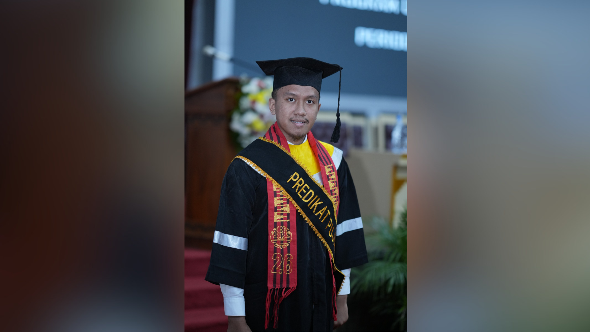 Dari Jawara Paper Internasional di Malaysia, Mostaf Sukses Kunci Gelar Lulusan Terbaik 1 Sarjana FEB Unila