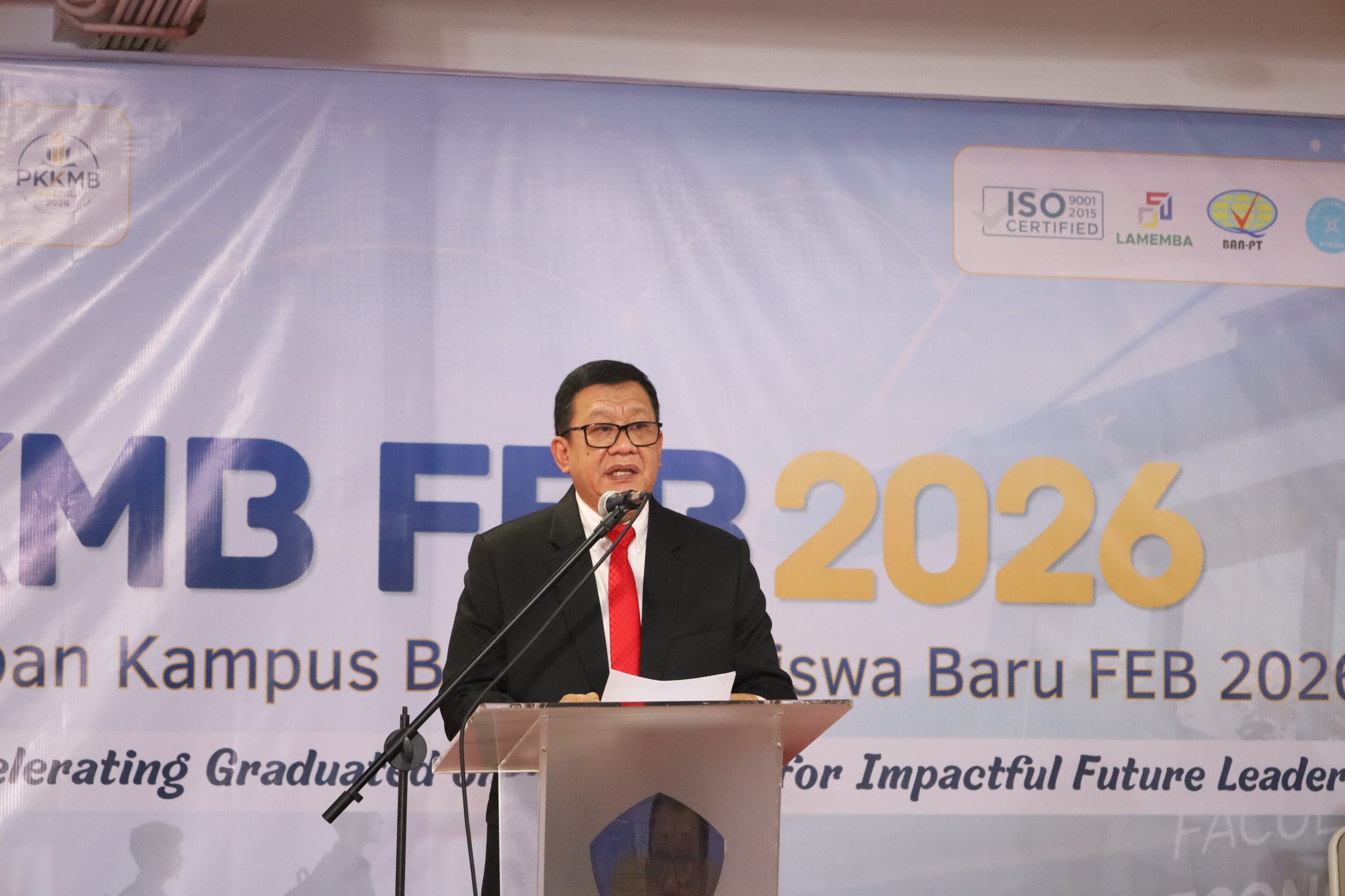 FEB Unila Sambut 1.041 Mahasiswa Baru dalam PKKMB Tahun 2026